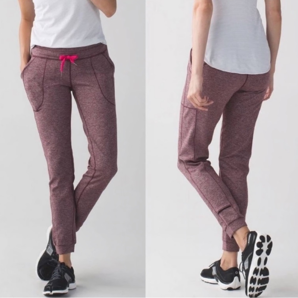 Lululemon Base Runner Jogger
Sweatpants Rulu Pants size 2
